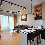 아파트 Krakowskie Malediwy By Joapart - Tauron Arena, Expo, Free Parking, Wifi